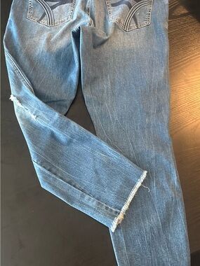 Seven7 Women’s Straight Jeans in Medium Blue with Raw Hem